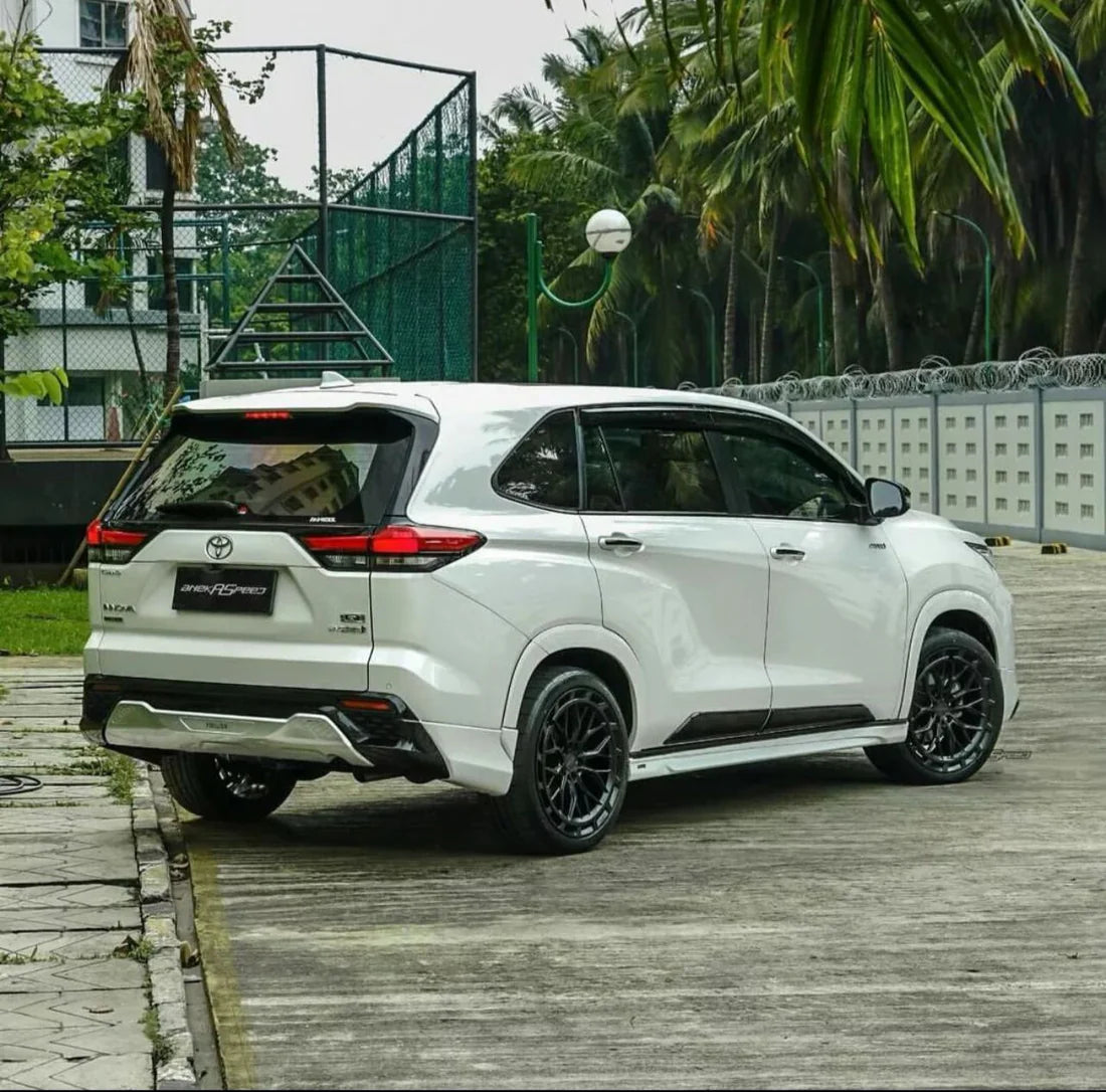 Front & Rear Skirting for Toyota Hycross (MODELLISTA)