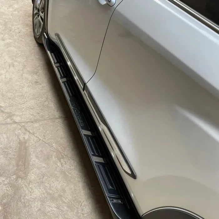 INNOVA HYCROSS AND CRYSTA SIDE FOOT REST